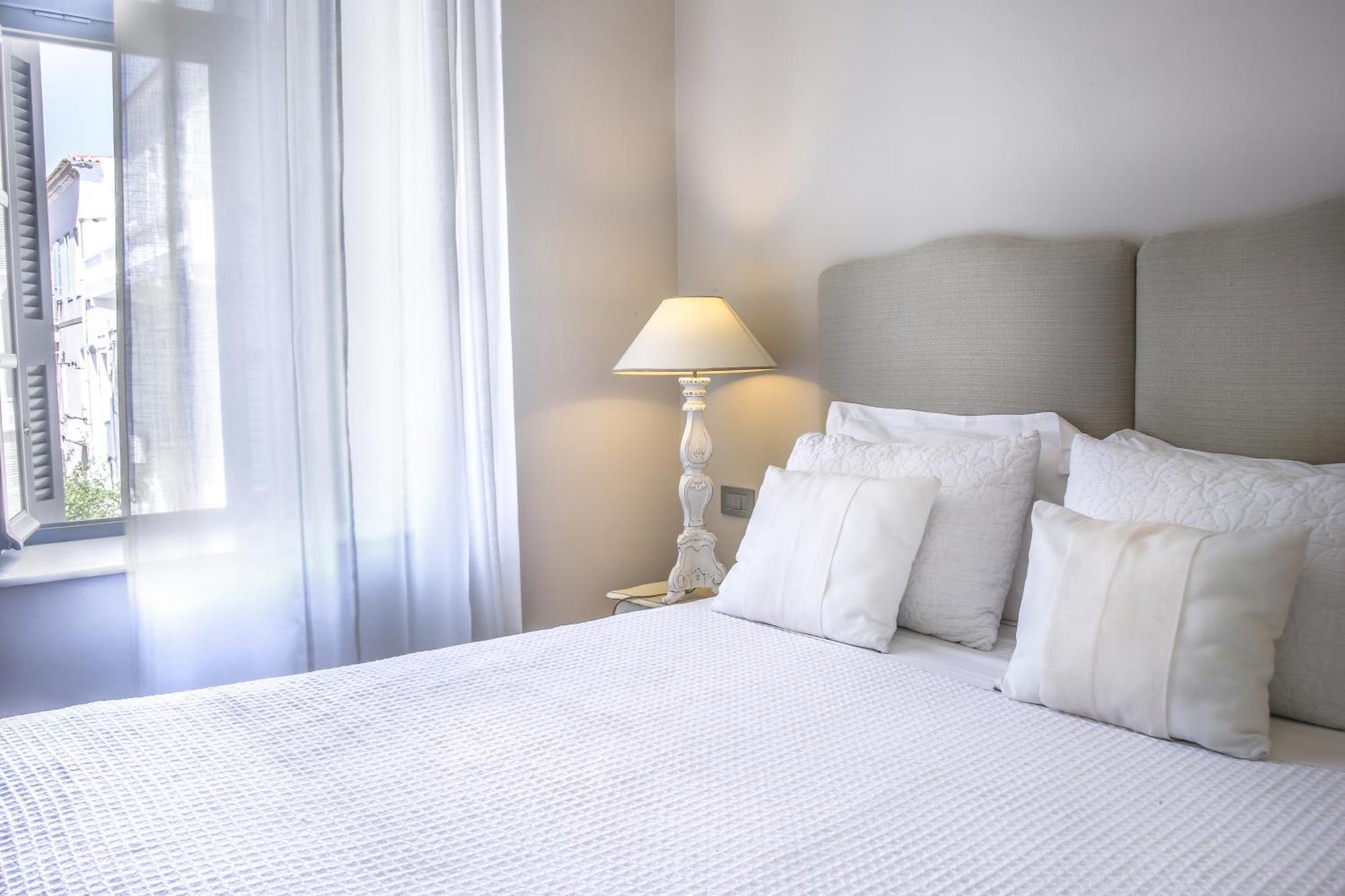 Micra Anglia Boutique Hotel & Spa อานดรอส ภายนอก รูปภาพ