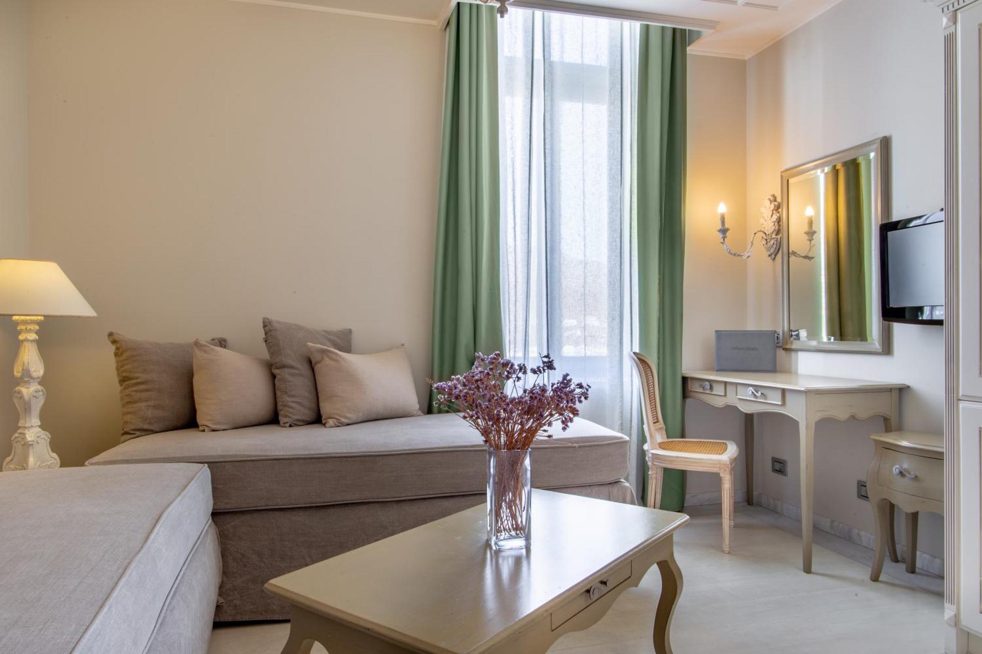 Micra Anglia Boutique Hotel & Spa อานดรอส ภายนอก รูปภาพ